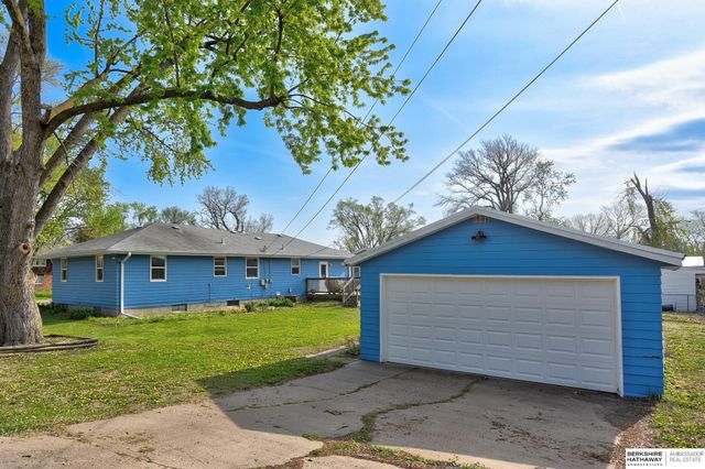 8539 Hamilton Street, Omaha, NE 68114