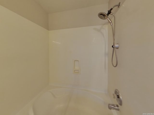 2615 Thunder Gulch, San Antonio, TX 78245