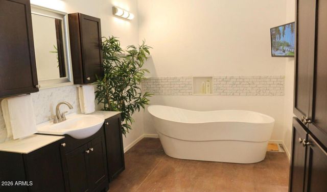 12 County Rd N8543 --, Concho, AZ 85924