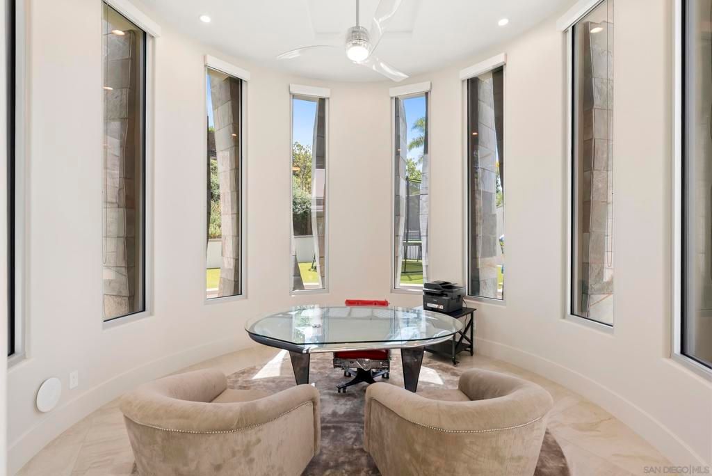 Image 12 of property listing at 13220 Highlands Ranch Rd, Poway, CA 92064