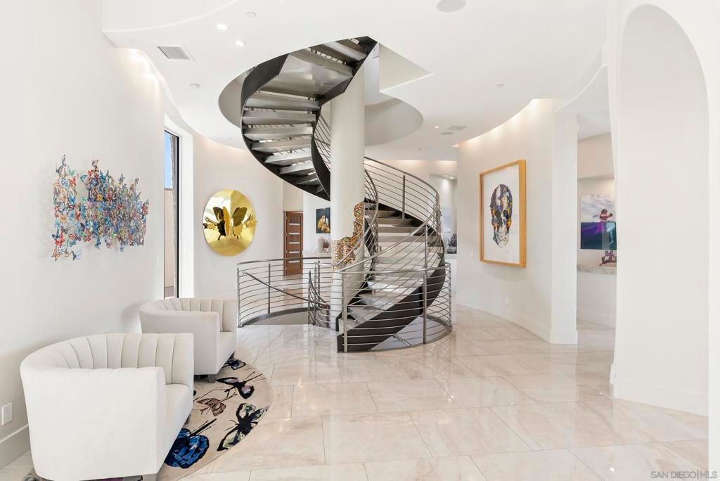 Image 19 of property listing at 13220 Highlands Ranch Rd, Poway, CA 92064