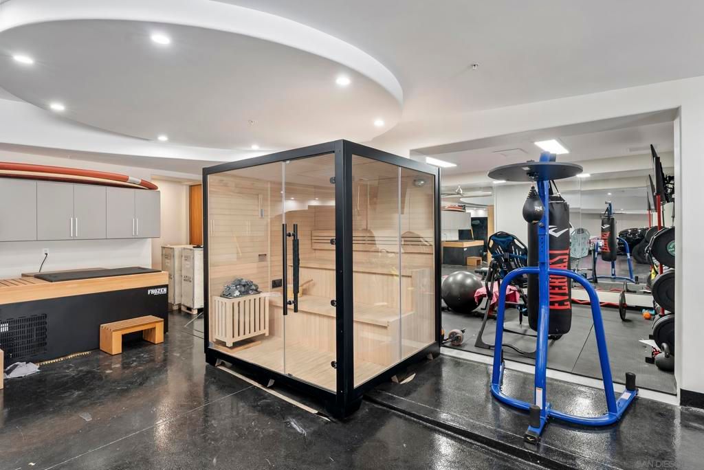 Image 32 of property listing at 13220 Highlands Ranch Rd, Poway, CA 92064