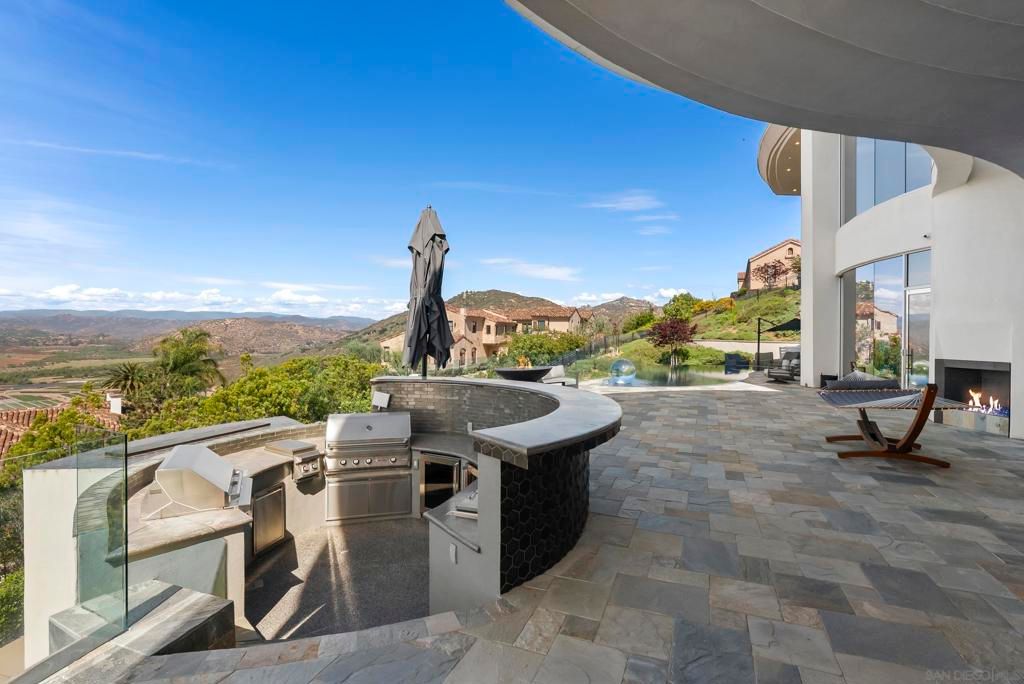 Image 38 of property listing at 13220 Highlands Ranch Rd, Poway, CA 92064