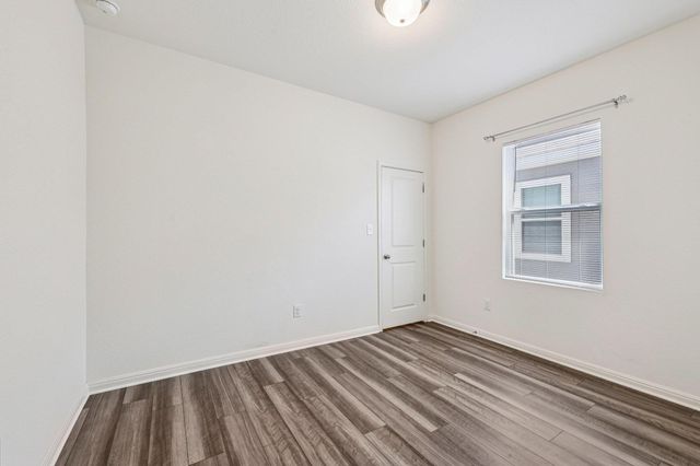 191 Light Timber RD, Maxwell, TX 78656