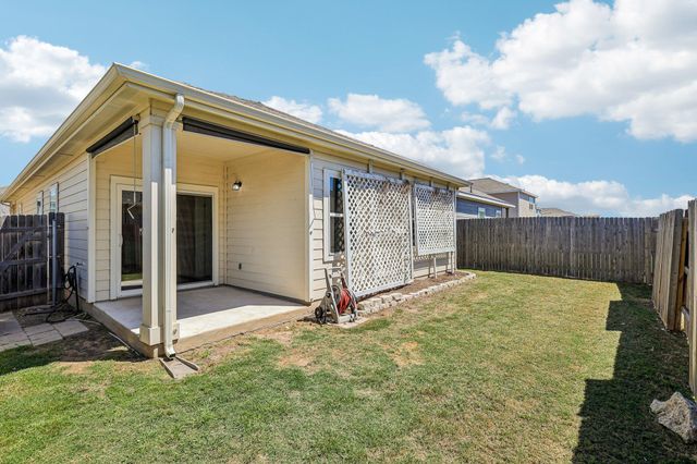 191 Light Timber RD, Maxwell, TX 78656