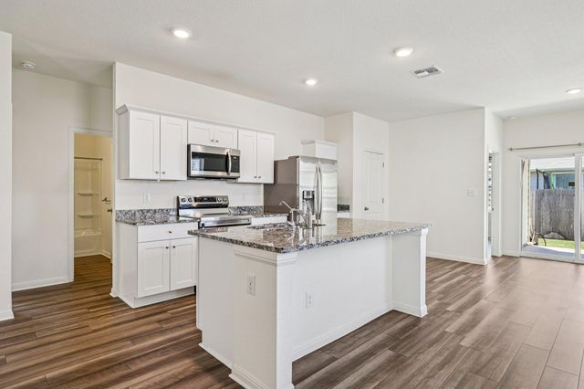 191 Light Timber RD, Maxwell, TX 78656