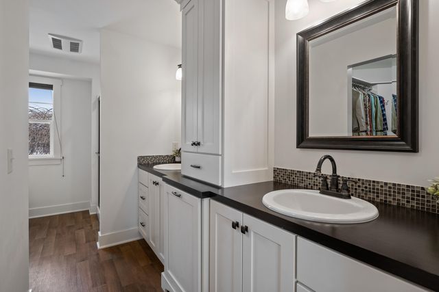 4614 Caspian Drive, Hudsonville, MI 49426