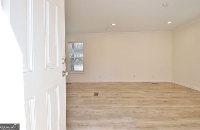 52 Fernwood Drive, Fayetteville, GA 30214