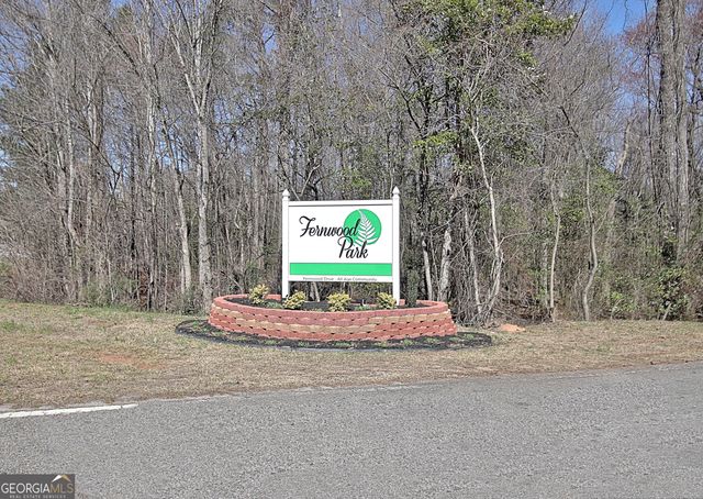 52 Fernwood Drive, Fayetteville, GA 30214