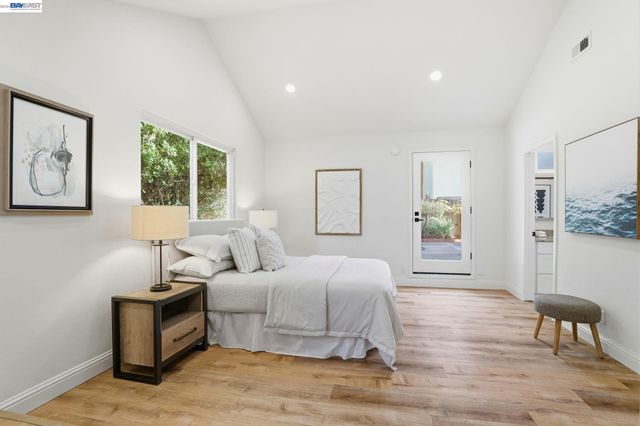 240 Carmelita Pl, Fremont, CA 94539