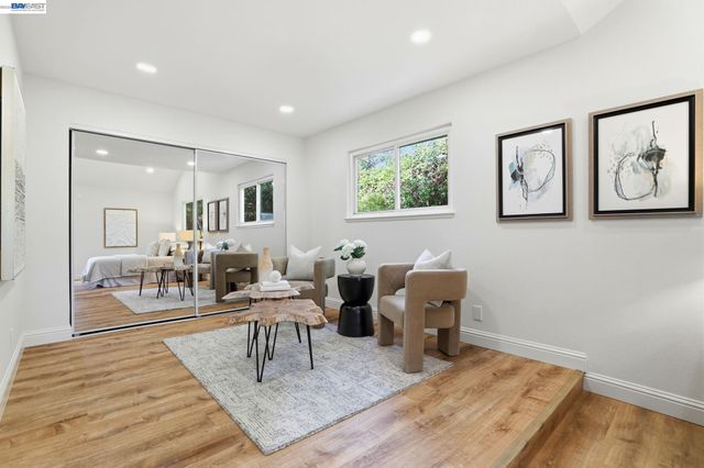 240 Carmelita Pl, Fremont, CA 94539