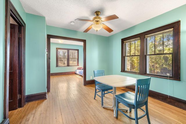 3518 E Minnehaha Parkway, Minneapolis, MN 55406