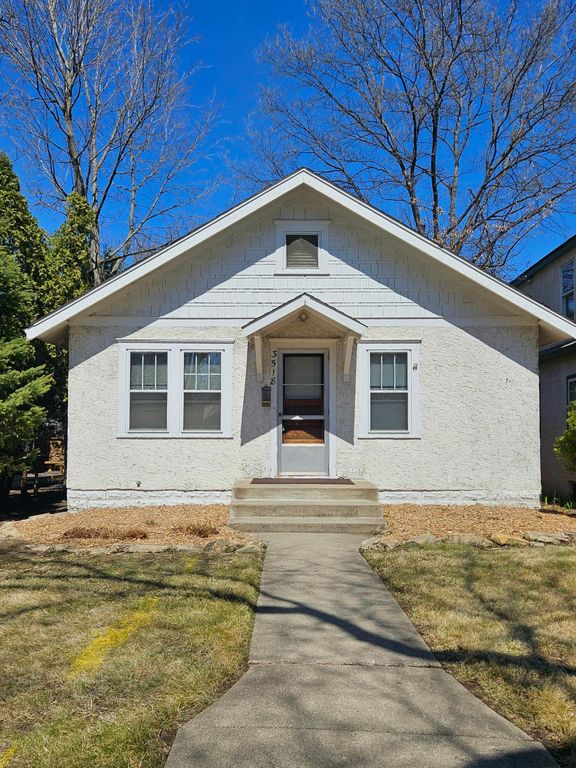 3518 E Minnehaha Parkway, Minneapolis, MN 55406