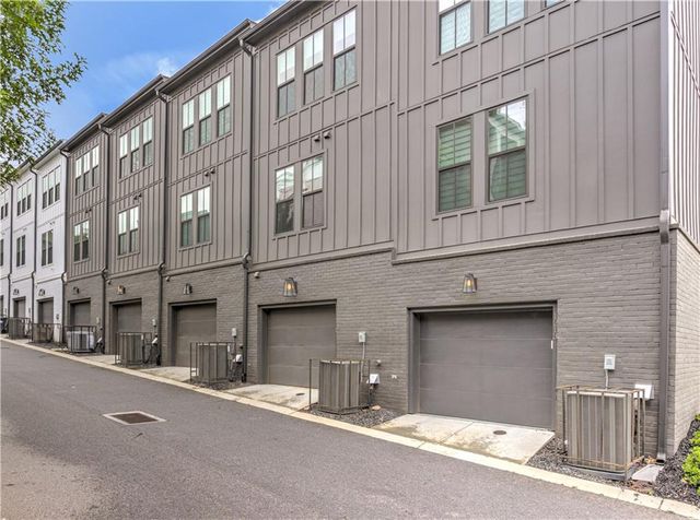 1215 Cushenberry Lane, Atlanta, GA 30318
