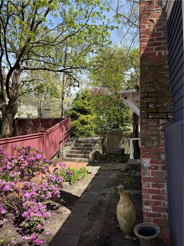 2 Burrs Lane, Providence, RI 02904