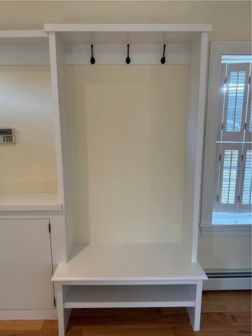 2 Burrs Lane, Providence, RI 02904