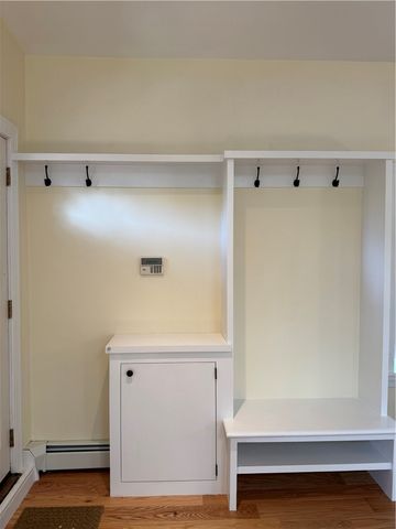 2 Burrs Lane, Providence, RI 02904