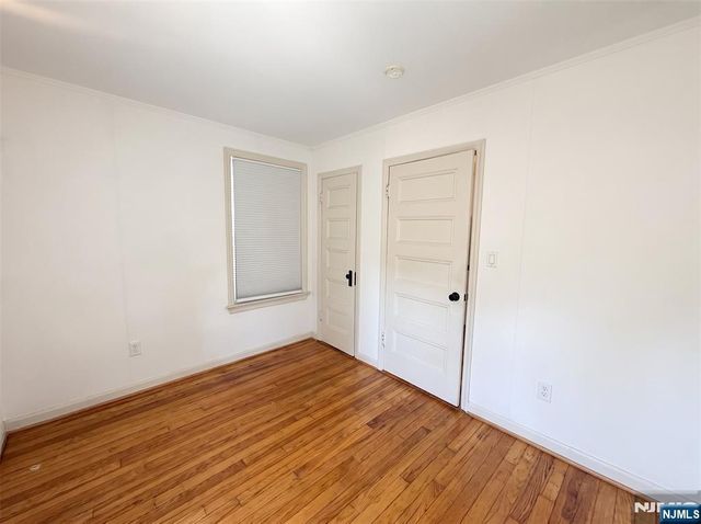 20 Valley Place, Edgewater, NJ 07020