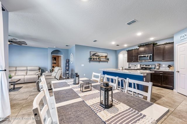 3054 Toulon Road SE, Palm Bay, FL 32909