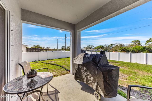 3054 Toulon Road SE, Palm Bay, FL 32909