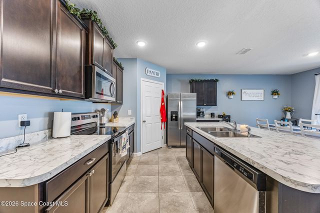 3054 Toulon Road SE, Palm Bay, FL 32909