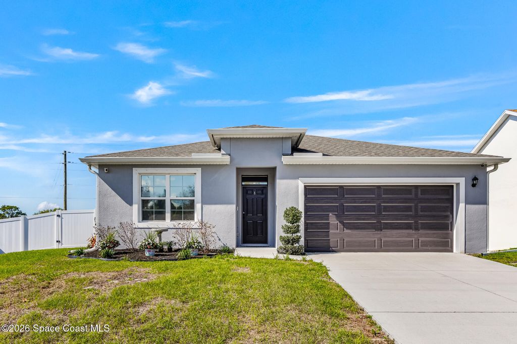 3054 Toulon Road SE, Palm Bay, FL 32909