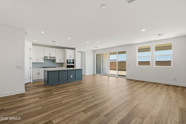 10853 N BLAKELY Street, Surprise, AZ 85388