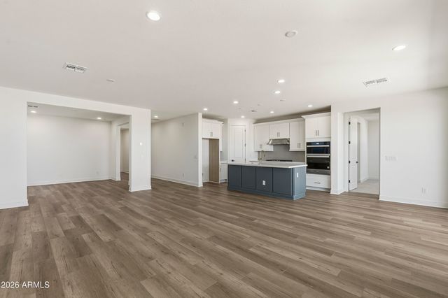 10853 N BLAKELY Street, Surprise, AZ 85388