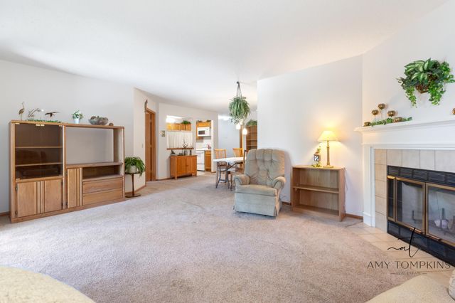 8025 Xerxes Avenue S 112, Bloomington, MN 55431