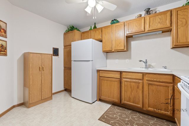 8025 Xerxes Avenue S 112, Bloomington, MN 55431