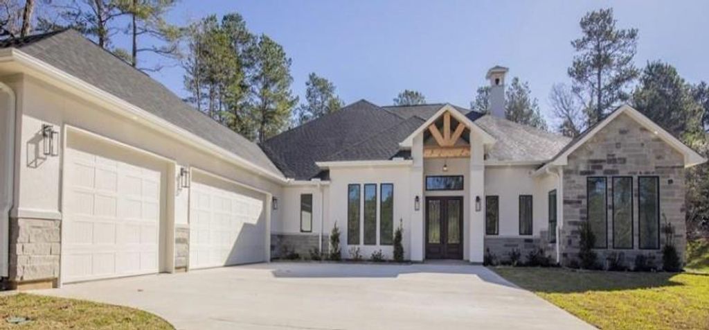 13010 Royal Hill Court, Montgomery, TX 77316