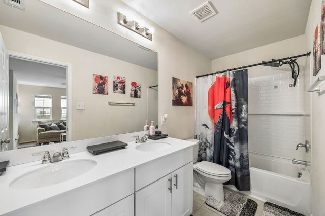 1065 Castroville Drive, Forney, TX 75126