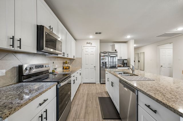 1065 Castroville Drive, Forney, TX 75126