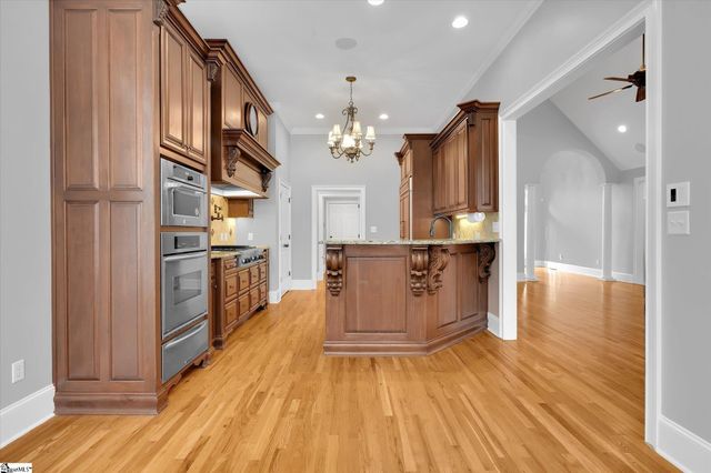 377 Benford Drive, Boiling Springs, SC 29316