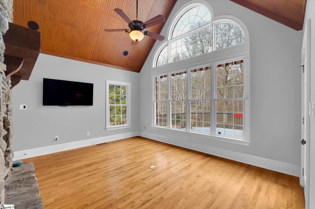 377 Benford Drive, Boiling Springs, SC 29316