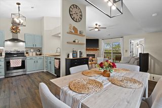 N161W20733 Kami LANE, Jackson, WI 53037