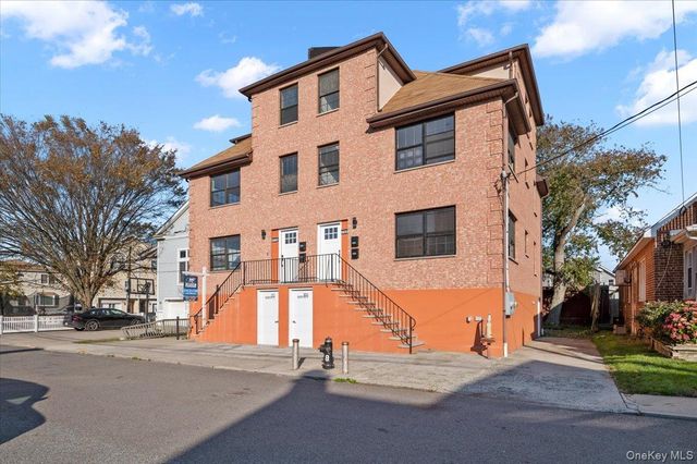 166 Beach 4th Street, Far Rockaway, NY 11691
