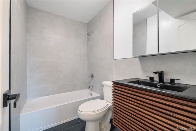 166 Beach 4th Street, Far Rockaway, NY 11691