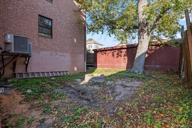 166 Beach 4th Street, Far Rockaway, NY 11691