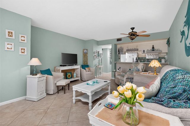 25188 MARION AVENUE F207, Punta Gorda, FL 33950