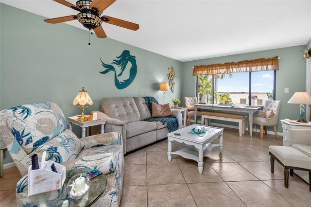 25188 MARION AVENUE F207, Punta Gorda, FL 33950
