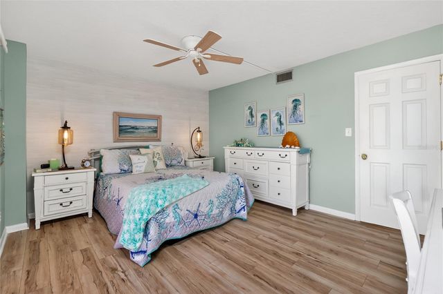 25188 MARION AVENUE F207, Punta Gorda, FL 33950