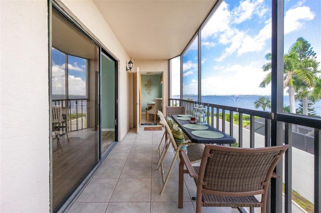 25188 MARION AVENUE F207, Punta Gorda, FL 33950