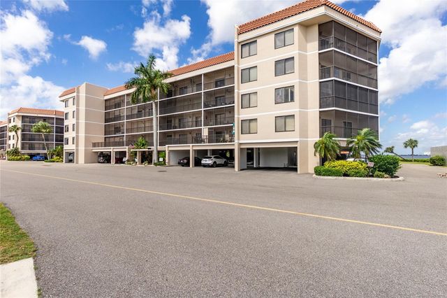 25188 MARION AVENUE F207, Punta Gorda, FL 33950
