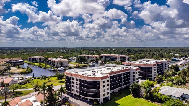 25188 MARION AVENUE F207, Punta Gorda, FL 33950