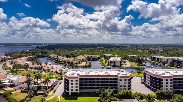 25188 MARION AVENUE F207, Punta Gorda, FL 33950