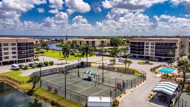 25188 MARION AVENUE F207, Punta Gorda, FL 33950