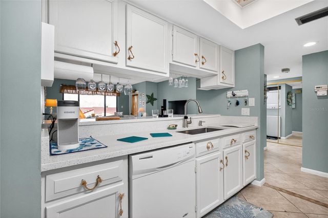 25188 MARION AVENUE F207, Punta Gorda, FL 33950