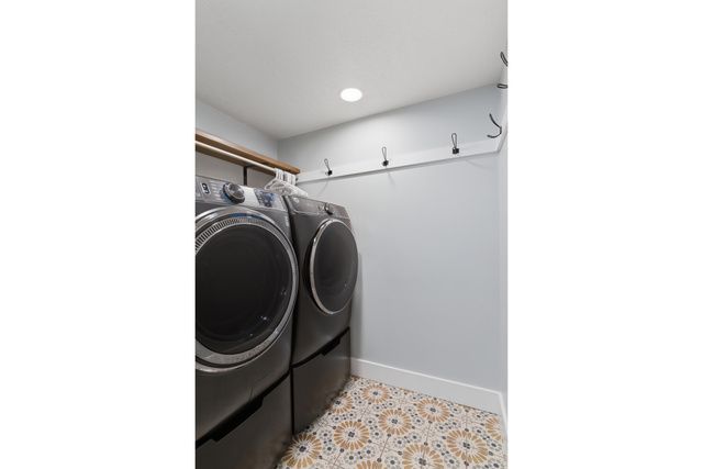 600 BARLOW ST, Clearfield, UT 84015