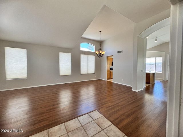 1795 W CANARY Way, Chandler, AZ 85286